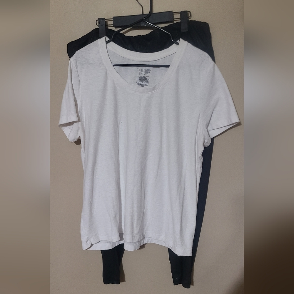 Time and Tru Cream T-Shirt & Leggings Set Size 3X